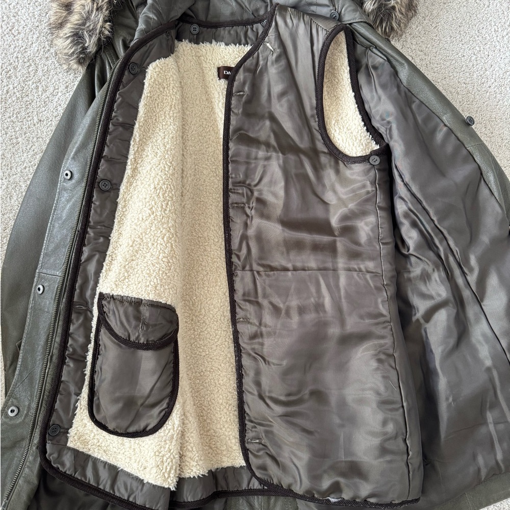 Danier Olive Parka with Faux Fur Lining - Picture 9 of 9